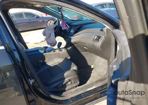 2018 Chevrolet Impala 1Lt from USA, damaged, VIN 1G1105S32JU116196